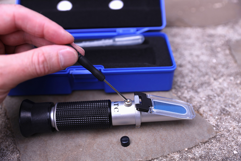 πρωτοσέλιδο - Πώς γίνεται το καλιμπράρισμα στο διαθλασίμετρο? Όλα όσα πρέπει να ξέρω