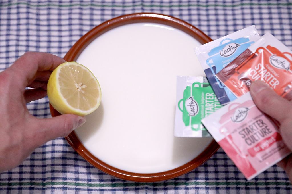 πρωτοσέλιδο - 2+1 τρόποι να ξινίσουμε το γάλα